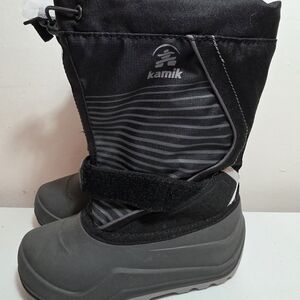 Kamik New Winter Boys Boots "1" Size, Warm & Cozy Snow Gray Kids Boots
